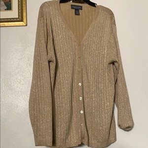 WORKING. CLASSIC. SUÉTER